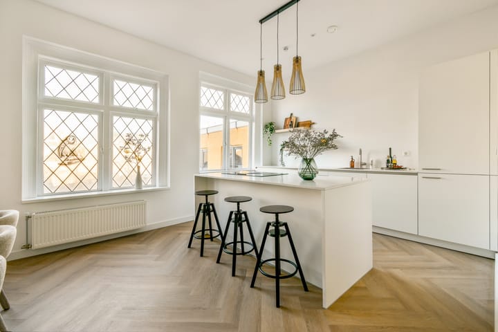 Foto 12 van Lange Margarethastraat 30-A