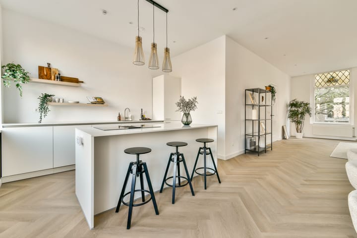 Foto 2 van Lange Margarethastraat 30-A