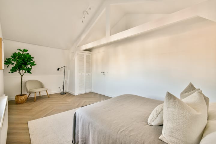 Foto 26 van Lange Margarethastraat 30-A