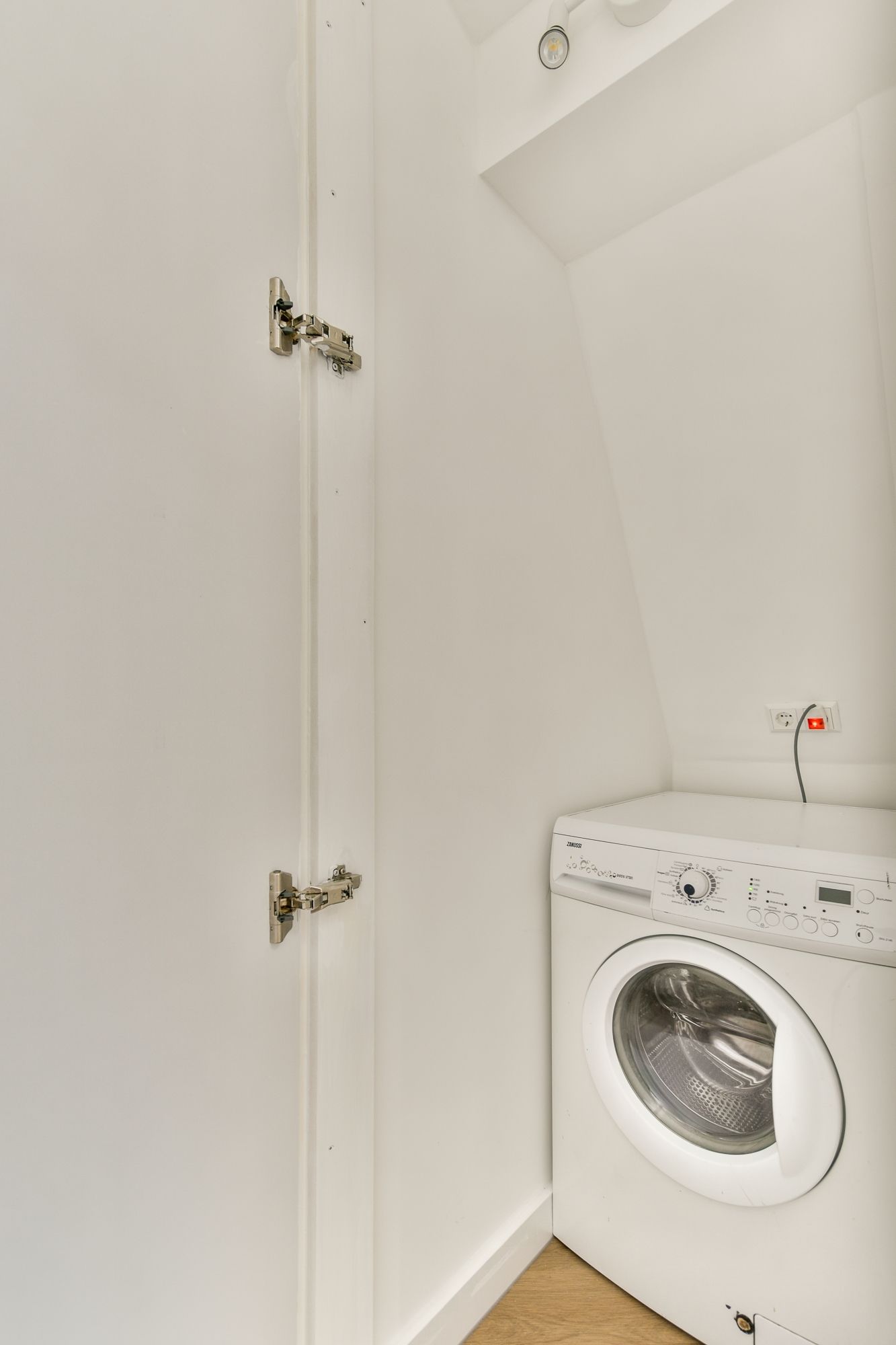 Photo 27 of Lange Margarethastraat 30-A