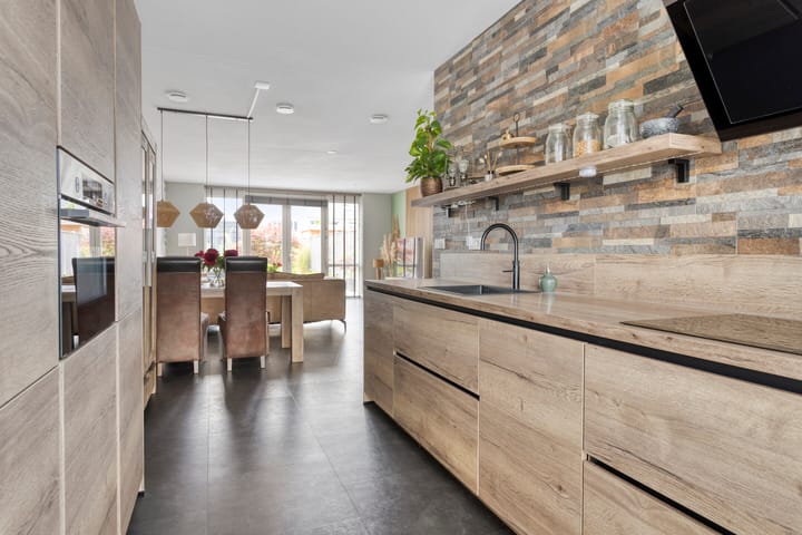 Foto 23 van Luitenant 7