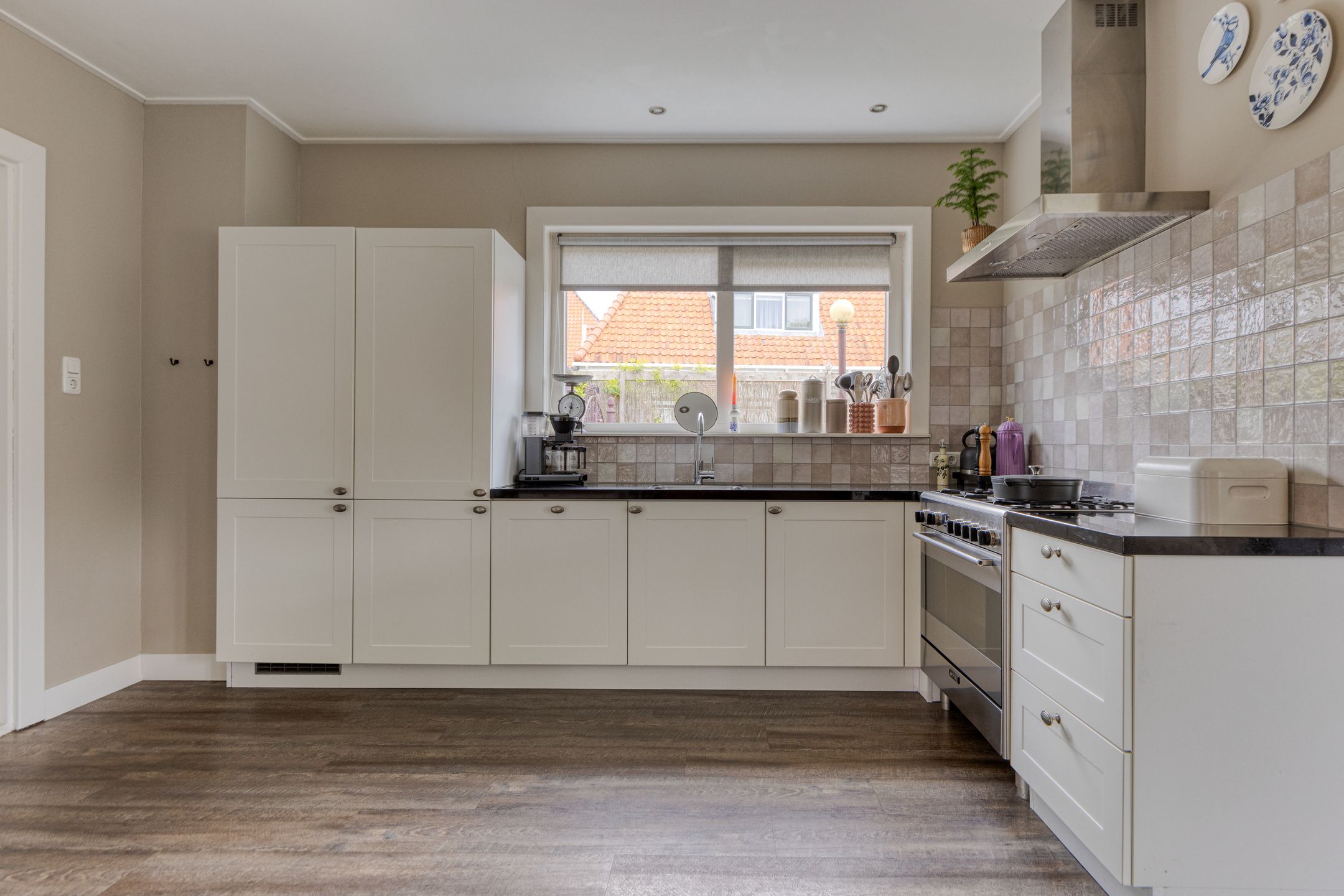 Foto 12 van Weersterweg 12