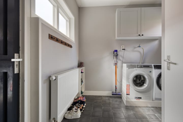 Photo 14 of Weersterweg 12