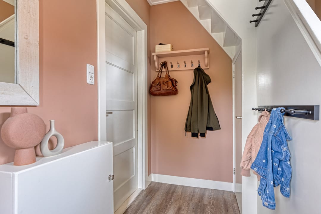 Foto 16 van Weersterweg 12