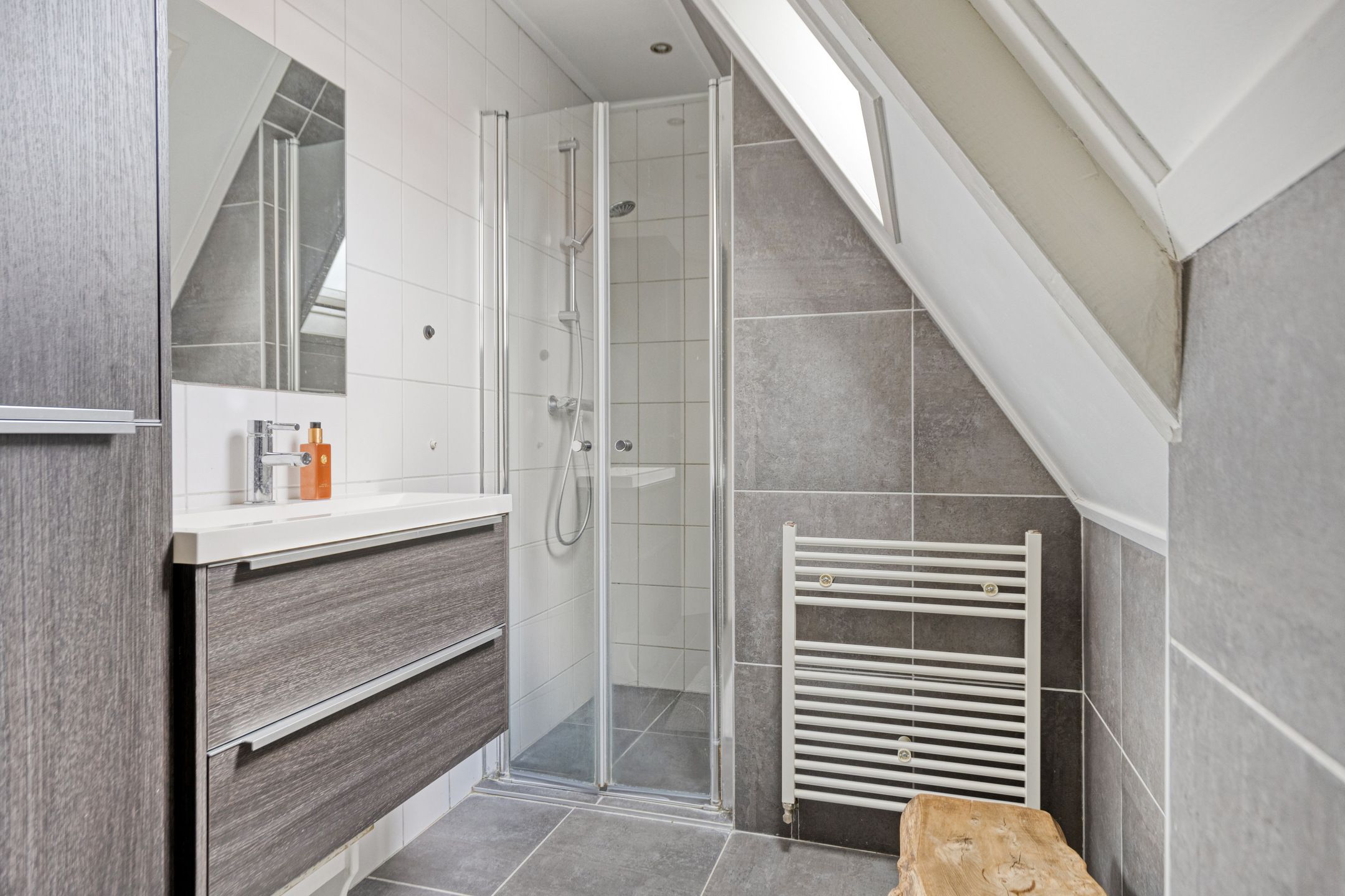 Foto 21 van Weersterweg 12