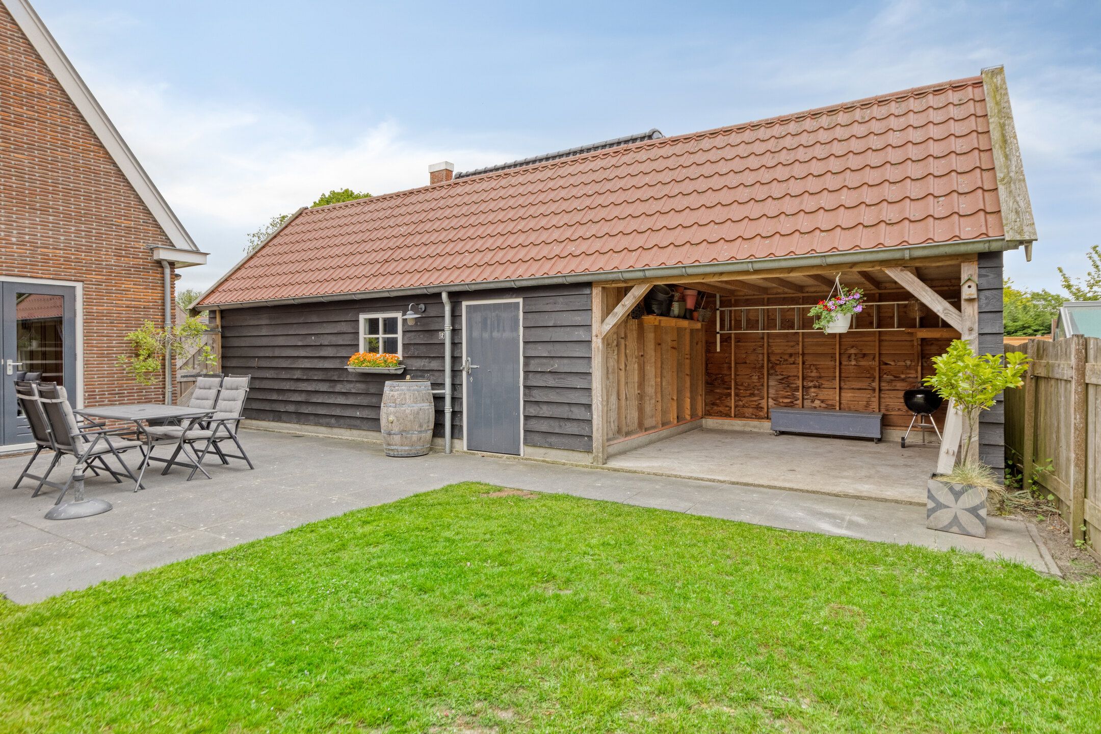 Foto 30 van Weersterweg 12