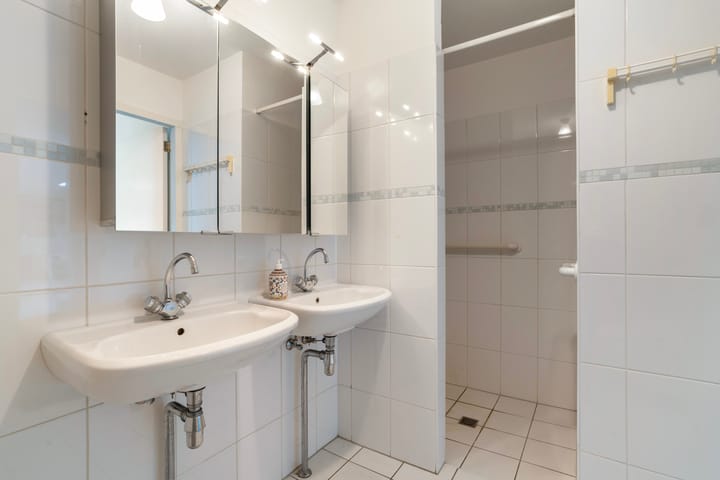 Foto 24 van Henricuskade 245