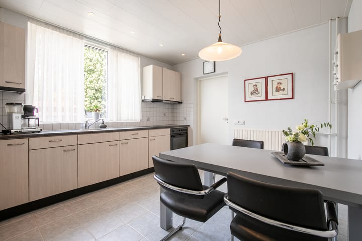 Foto 9 van Hertestraat 10