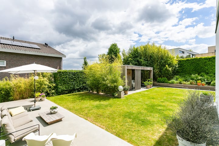 Foto 42 van Madelief 6