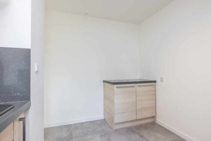 Foto 14 van Carboonstraat 62-G