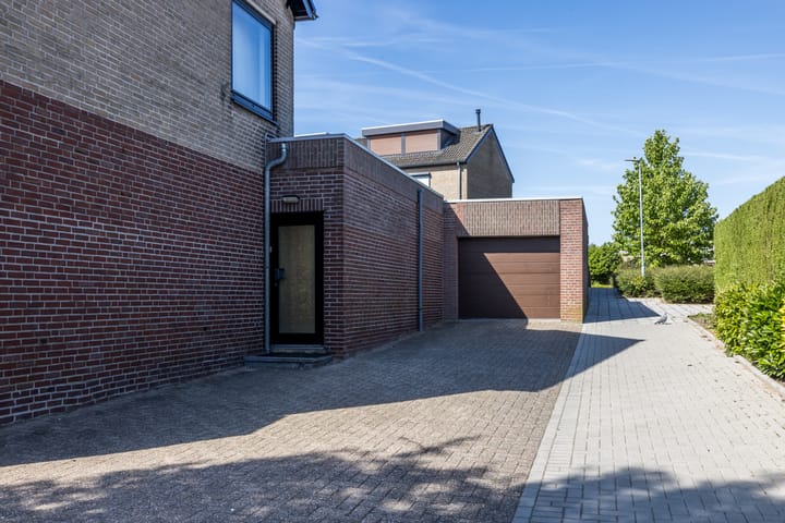 Photo 27 of Mostardstraat 31