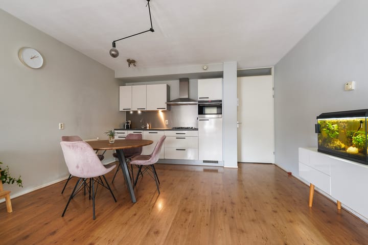 Foto 11 van Stationsstraat 53-01