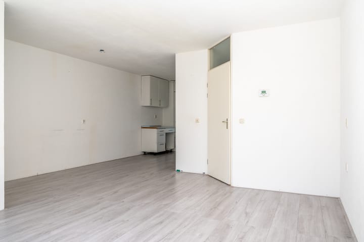 Photo 7 of Willemsweg 246