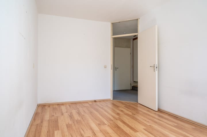 Photo 17 of Willemsweg 246