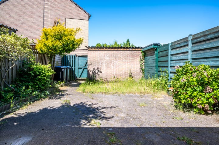 Photo 33 of Willemsweg 246