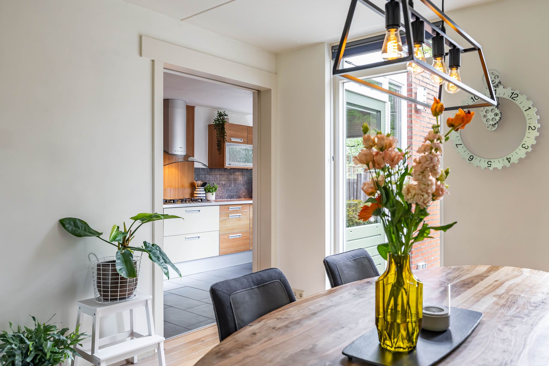 Photo 3 of Kornoeljestraat 7