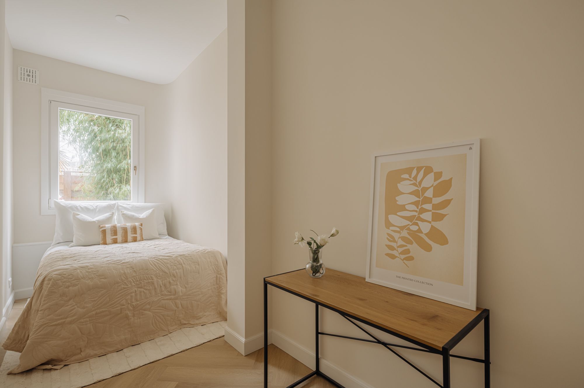 Photo 15 of Tweede Van der Helststraat 9-H