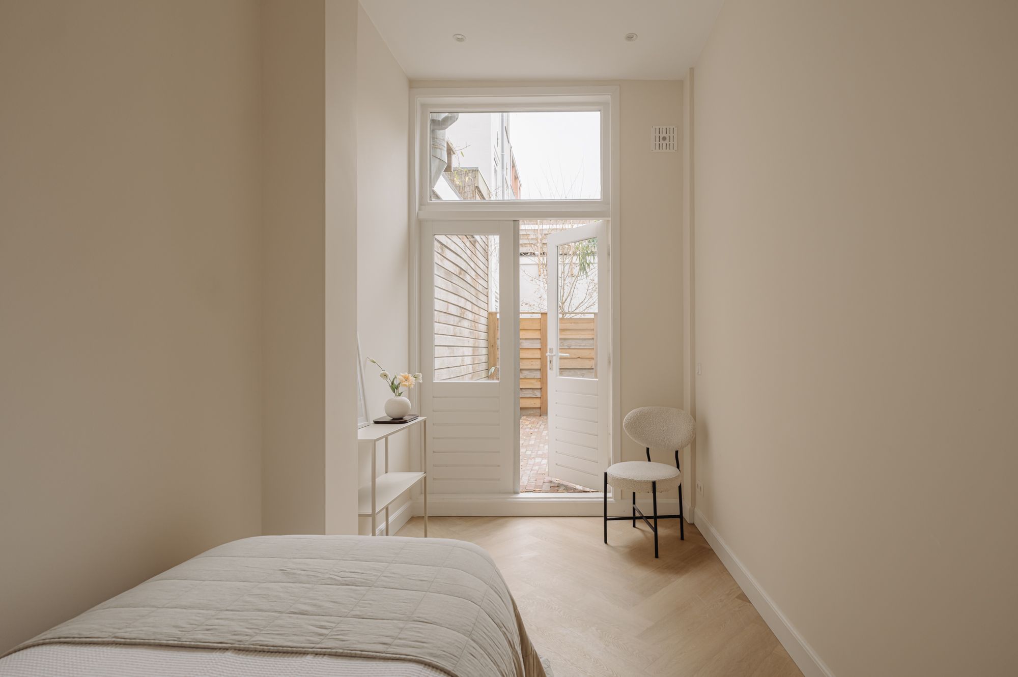 Photo 18 of Tweede Van der Helststraat 9-H