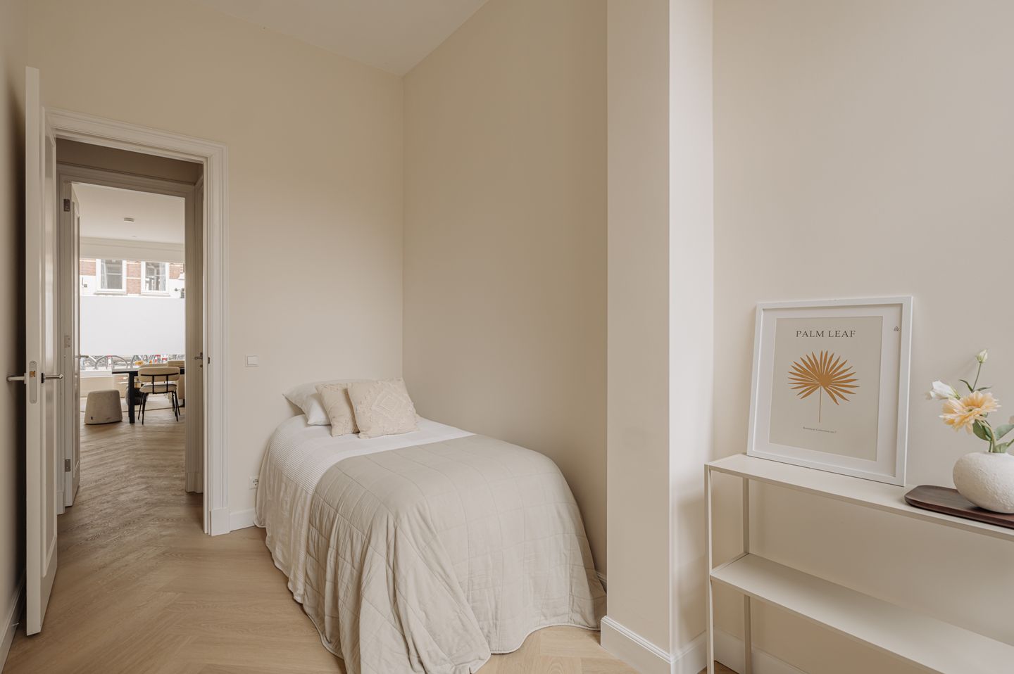 Photo 19 of Tweede Van der Helststraat 9-H