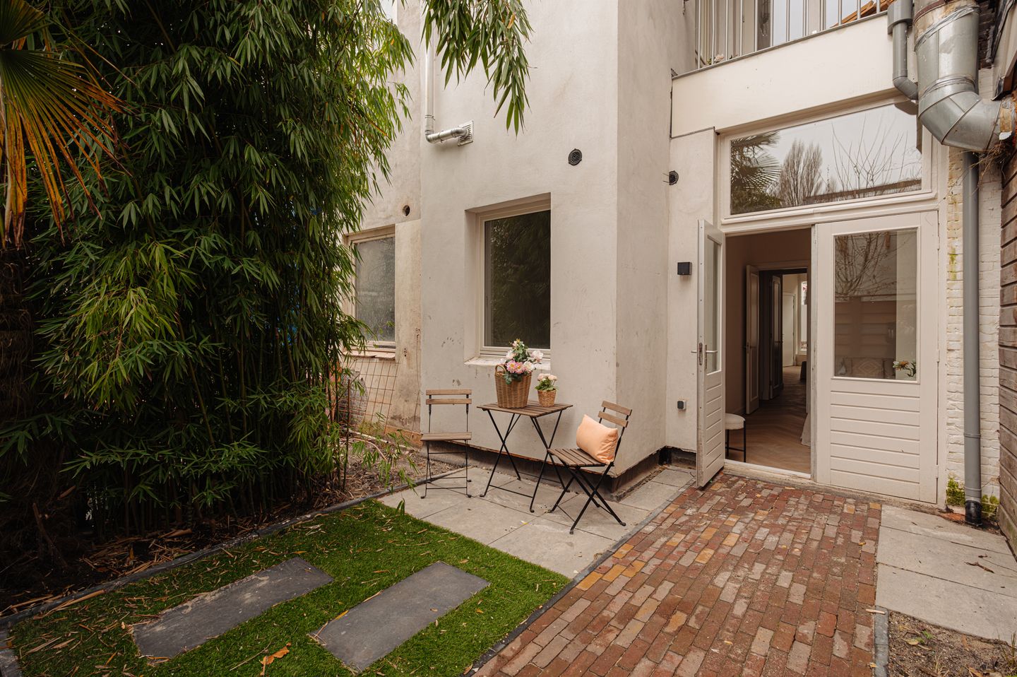 Photo 20 of Tweede Van der Helststraat 9-H