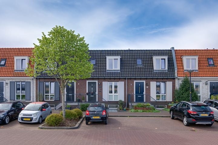 Foto 2 van Ooster Vlaerdinge 77