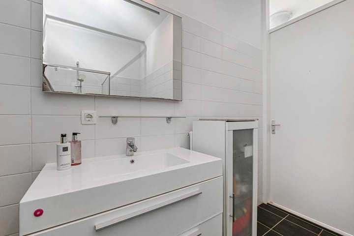 Foto 14 van Treubstraat 12-F004