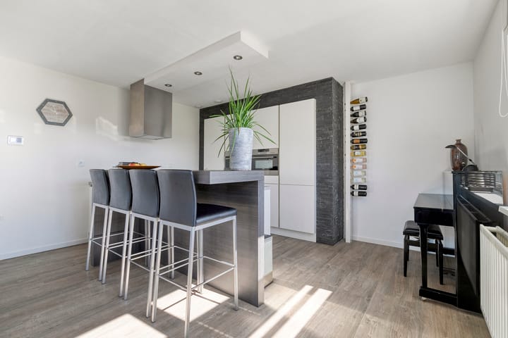 Foto 15 van Buitenbassinweg 342