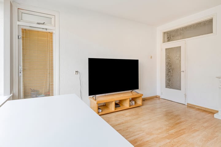 Foto 14 van Dirkslandstraat 83-A