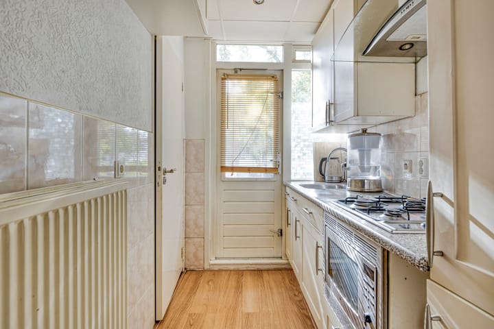 Foto 17 van Dirkslandstraat 83-A