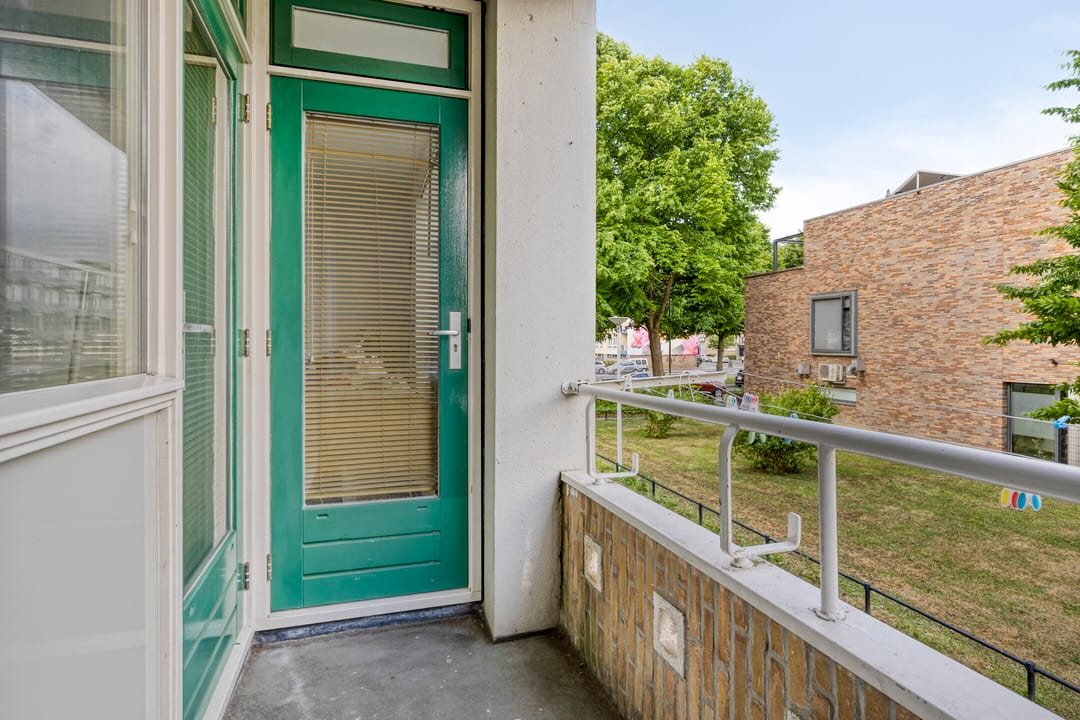 Foto 28 van Dirkslandstraat 83-A