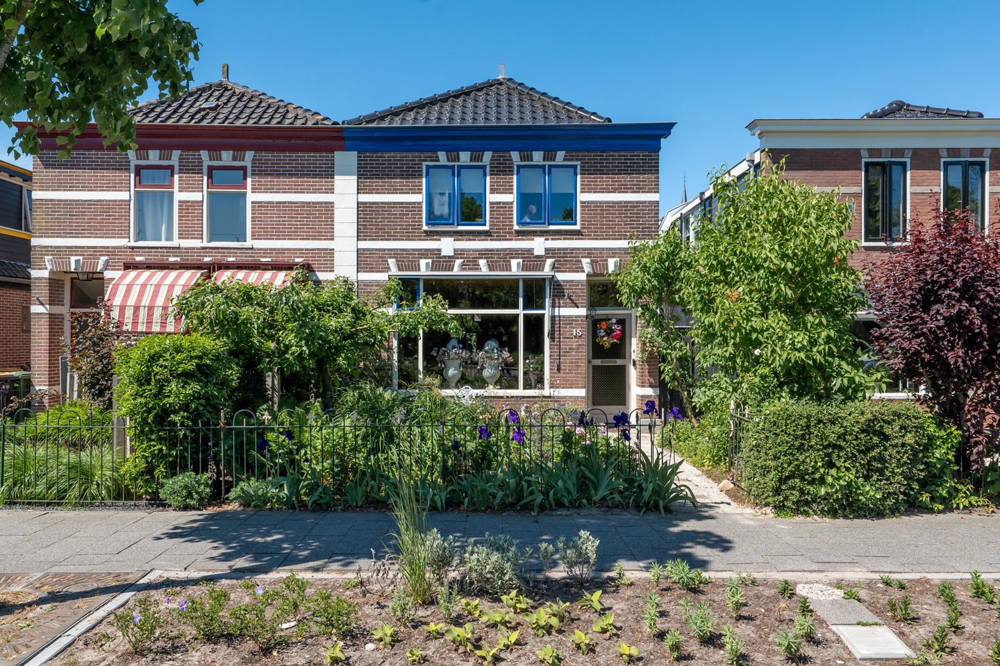 Foto 1 van Stationsweg 15
