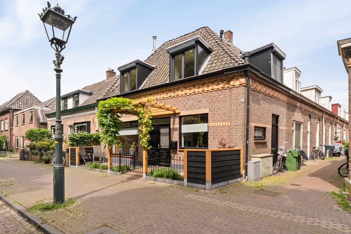 Foto 4 van 2e Ebbingestraat 33