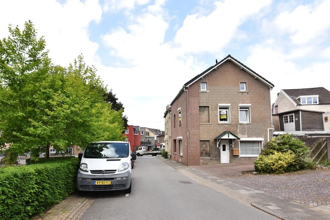 Photo 1 of Steenstraat 5