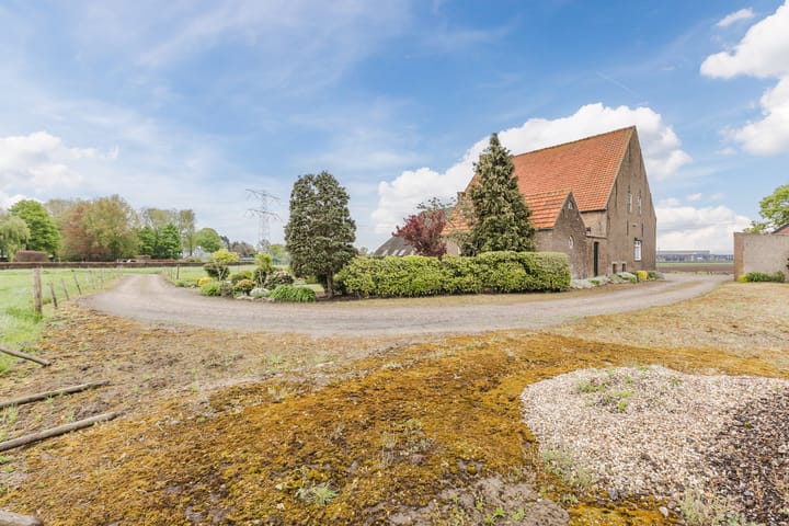 Photo 8 of Roosendaalsebaan 86