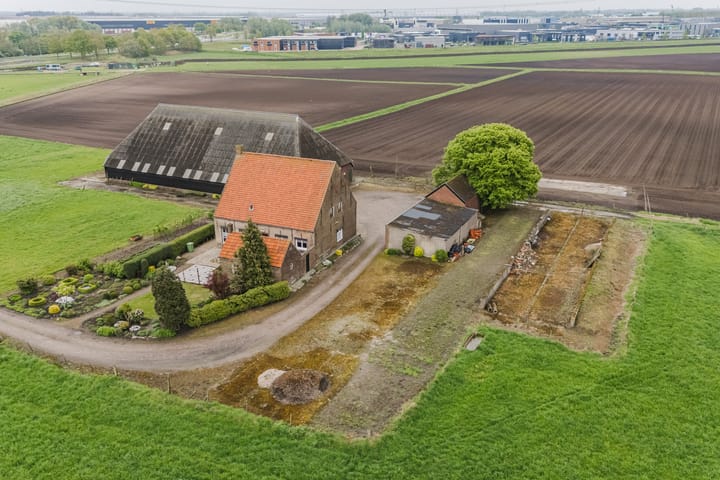 Photo 6 of Roosendaalsebaan 86