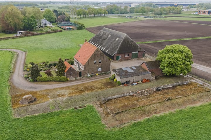 Photo 7 of Roosendaalsebaan 86