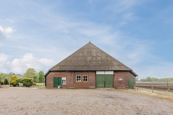 Photo 40 of Roosendaalsebaan 86