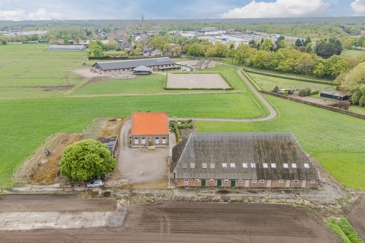 Photo 48 of Roosendaalsebaan 86