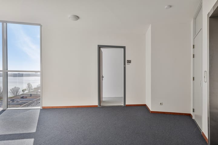 Photo 5 of Statietjalk 32