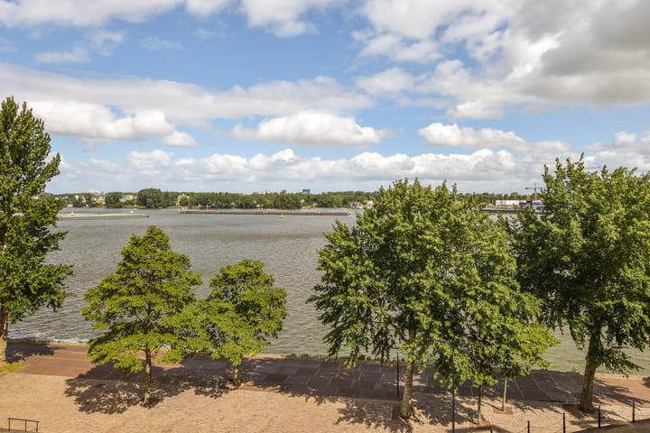 Photo 4 of Venetiëhof 25