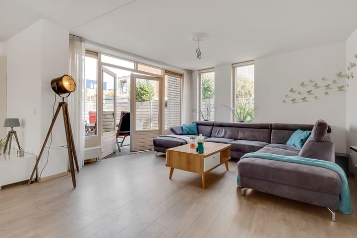 Foto 7 van Carel Fabritiushage 3