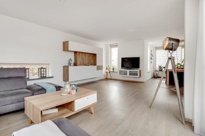 Foto 12 van Carel Fabritiushage 3