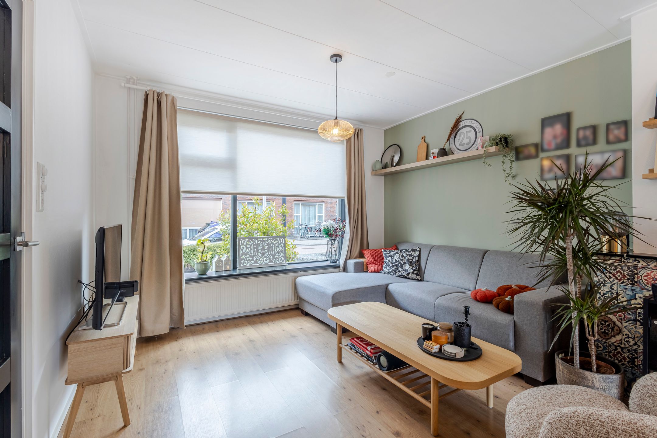 Foto 6 van Bernhardstraat 2