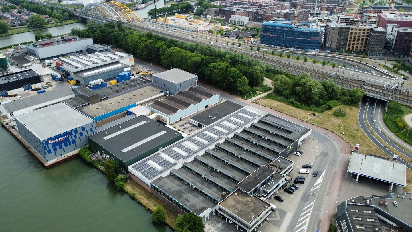 View photo 2 of Atoomweg 1