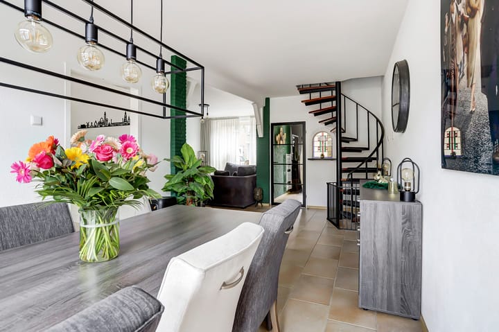 Foto 4 van Madeliefstraat 11