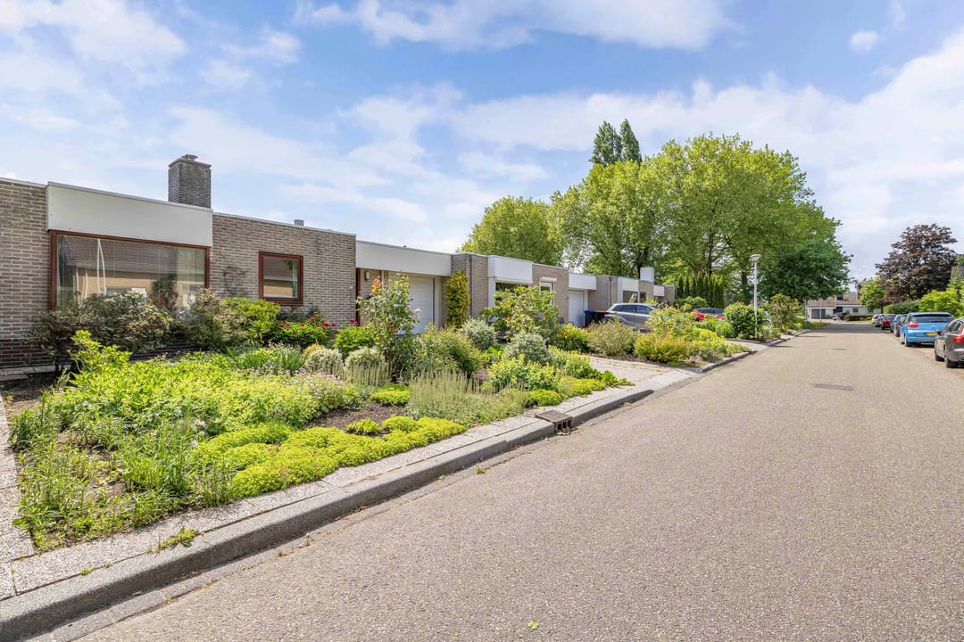 Foto 41 van Neptunusstraat 3