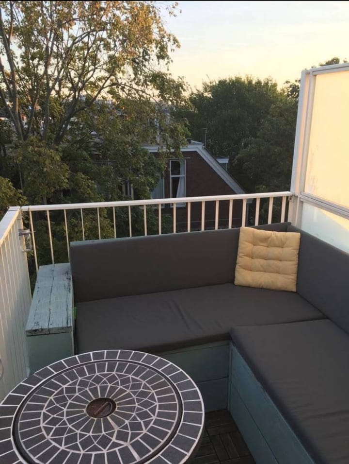 Photo 4 of Derde Hugo de Grootstraat 10-4