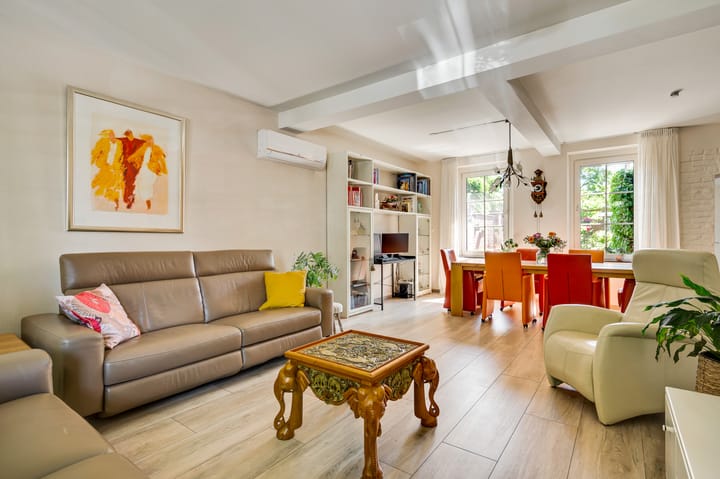 Photo 10 of Julianalaan 65