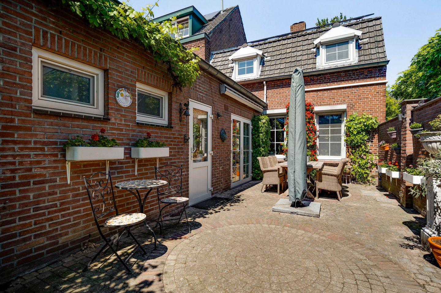 Foto 19 van Julianalaan 65