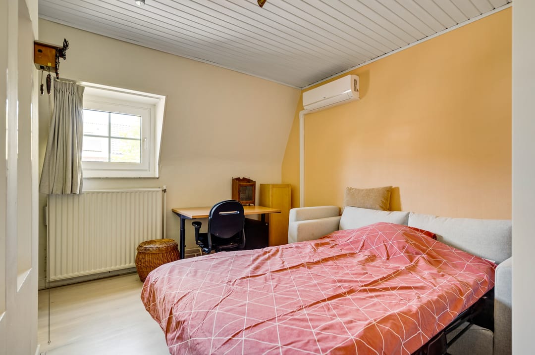 Foto 28 van Julianalaan 65